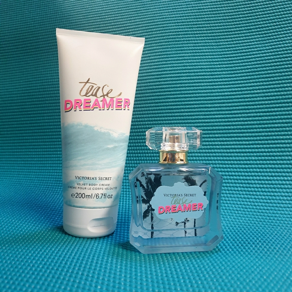 Victoria Secret Tease Dreamer Eau de Parfum 50 ML / 1.7 FL OZ